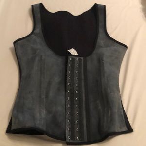 Shapewear foirella NWT waistrainer